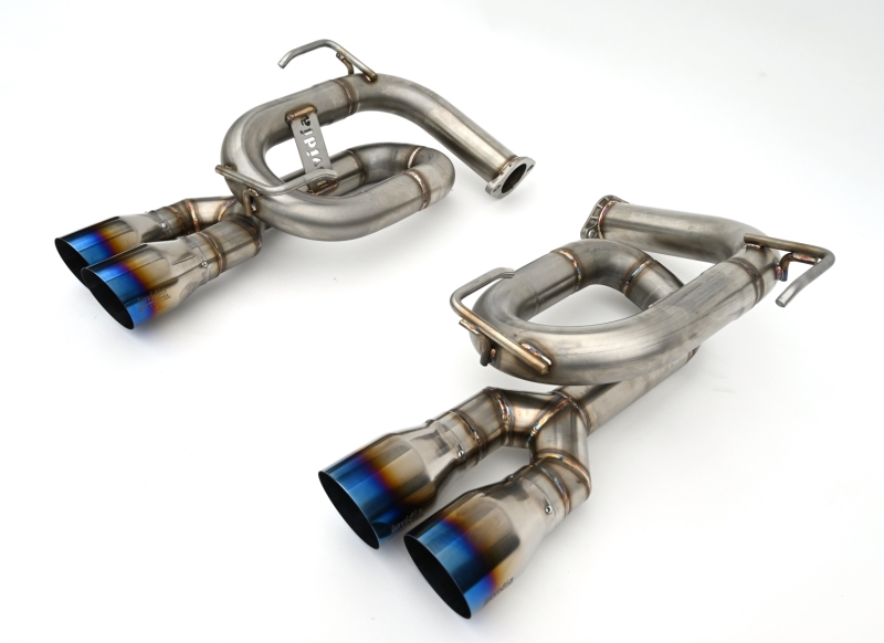 Invidia 22+ Subaru WRX Twin Loop 3.5-inch Single Layer Titanium Tip Axle-Back Exhaust System