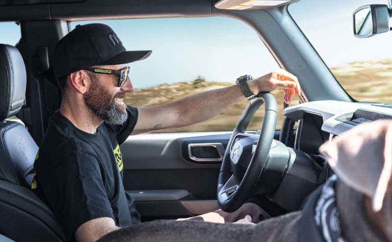 MagnaFlow Performance Exhaust Muffler 14822 with Welded Tip – Stainless Steel, 2.25/4 in. Center/Center - Image 6